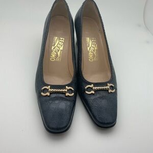 Salvatore Ferragamo Women's Blue Leather Shoes Size 8